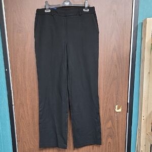 Hilary Radley Size 10 Black Pull On Straight Leg Trouser Style Pant